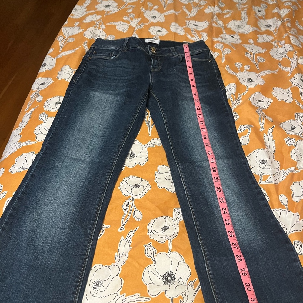Kensie Women's Blue Jeans - Picture 5 of 5
